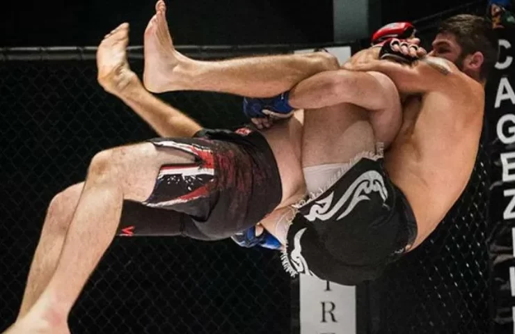 How Many Amateur Fights Required To Become Pro MMA?